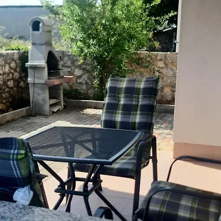 Apartment Lidija